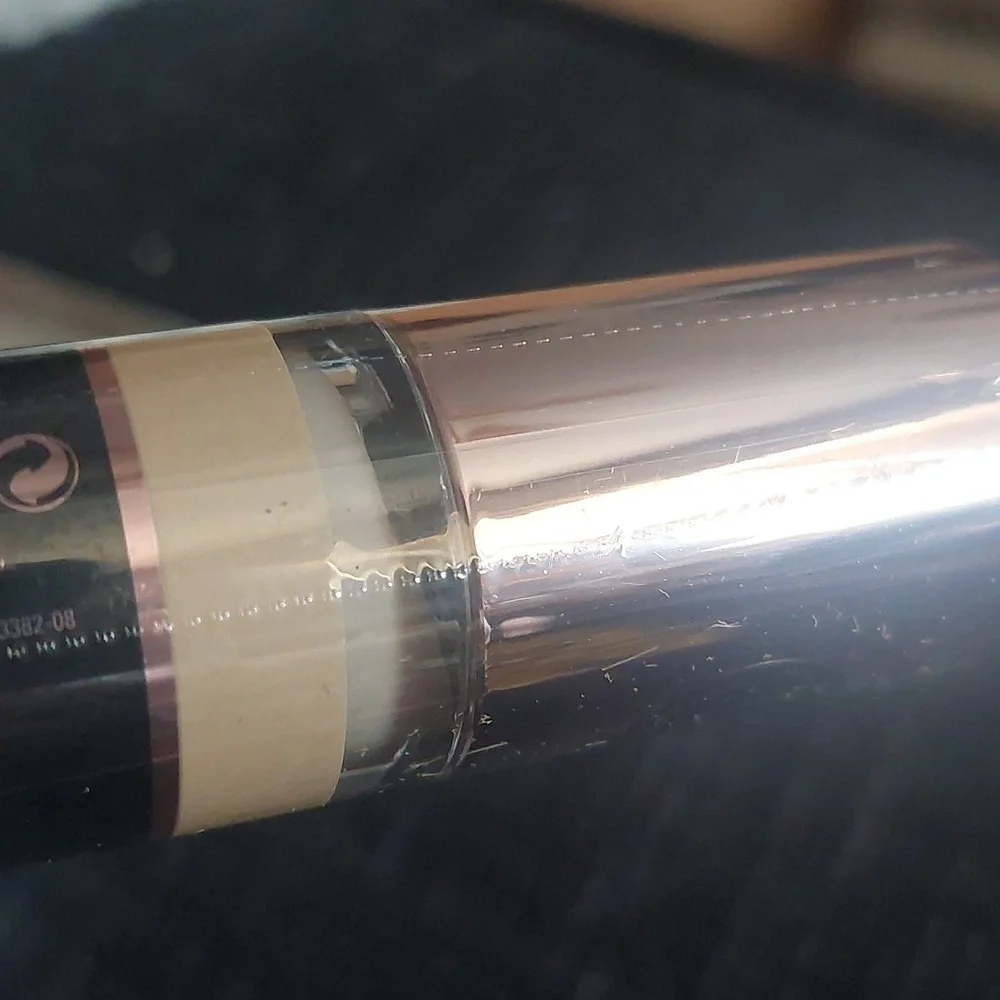 New makeup revolution infinite XL‎ Concealer C2